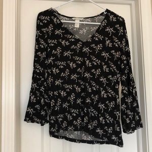 H&M top with flowing sleeves